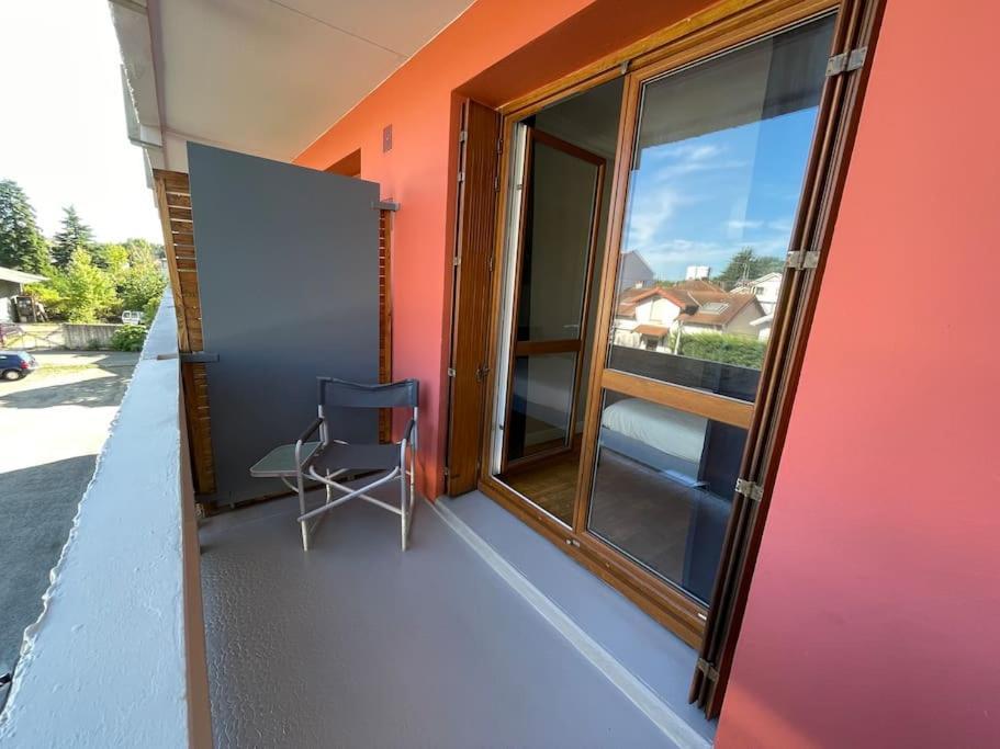 Apartment Le Relais Des Cyclamens Bron
